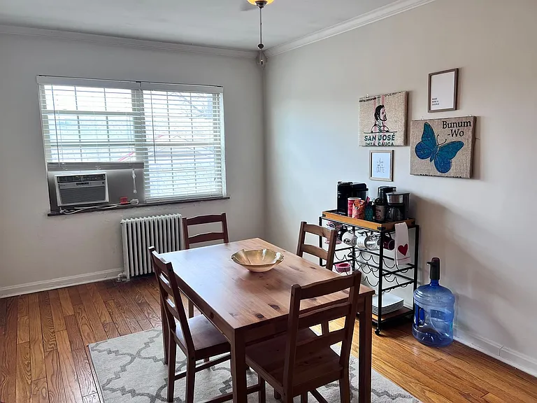2860 Observatory — Photo 9