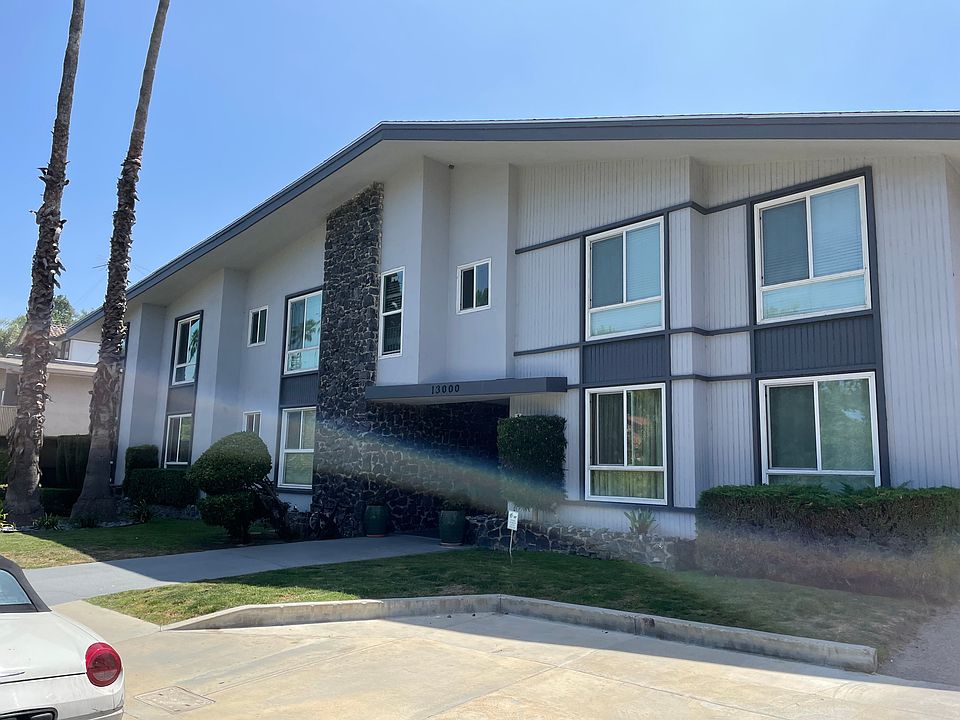 1st image of 13000 Valleyheart Dr APT 3