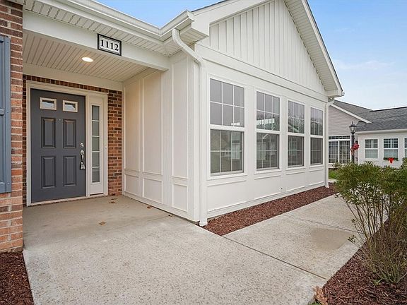 5th image of 1112 Forest Oaks Dr