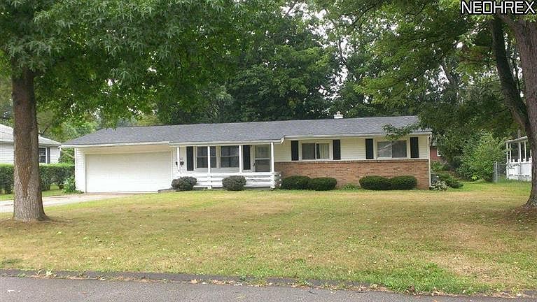 1st image of 326 Steele Ave