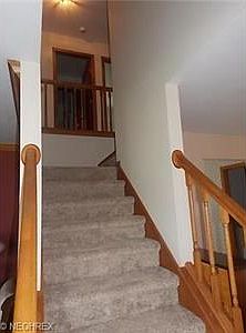 4th image of 681 Ashbrook Dr