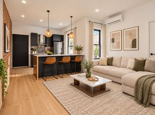 25-09 34th St #2D, Astoria, NY 11103