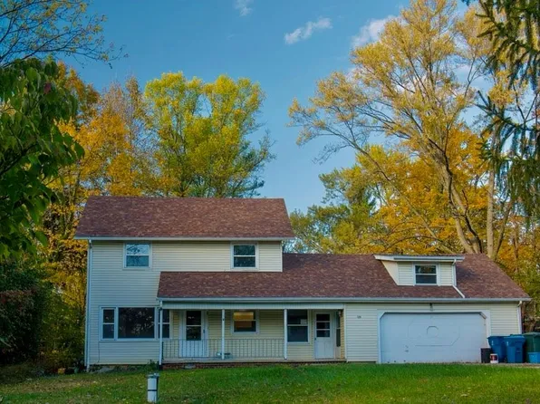 1399 Barlow Rd APT 1, Hudson, OH 44236