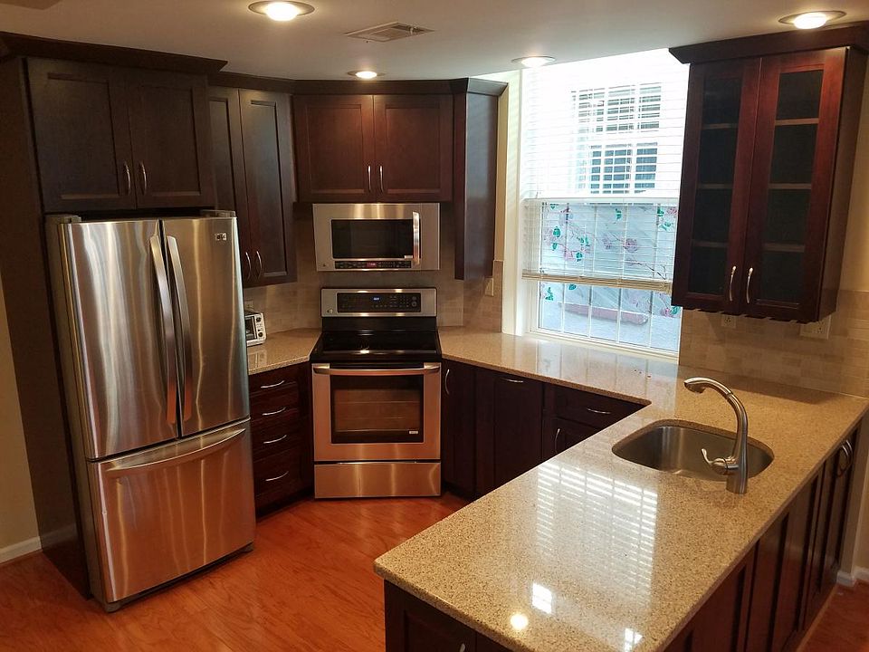 1st image of 130 N Bread St #234