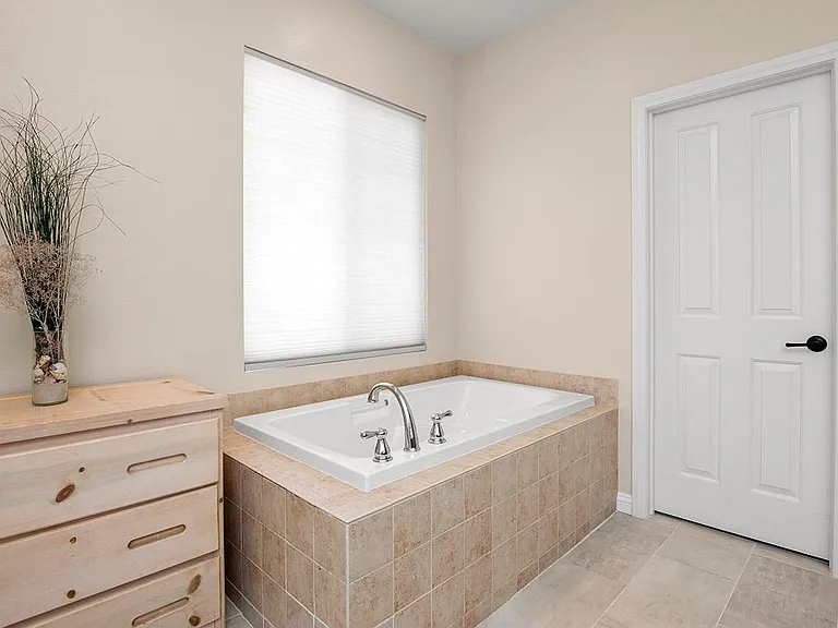 10667 Golden Willow Trl #150 — Photo 27