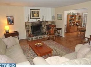 129 Wooded Ln, Villanova, PA 19085