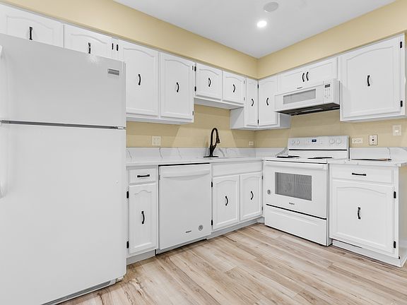 3rd image of 8136 Frederick Ave APT 3