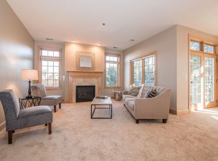 905 W Fairy Chasm Rd UNIT 103, Bayside, WI 53217