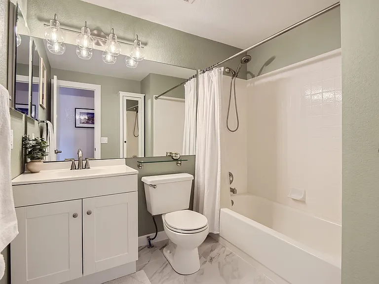 Upstairs bathroom