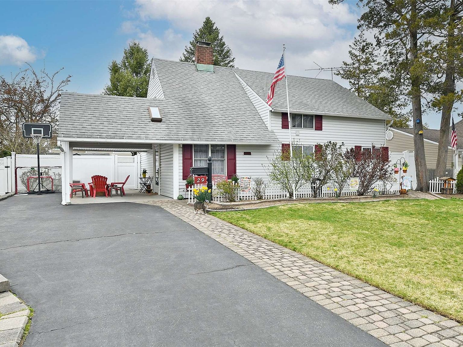 29 Elbow Lane, Levittown, NY 11756 Zillow