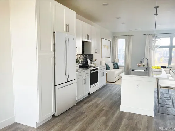 6963 E Lowry Boulevard, Denver, CO 80230