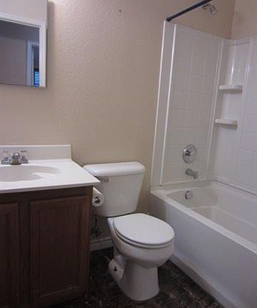 5th image of 1809 Copper Mountain Dr