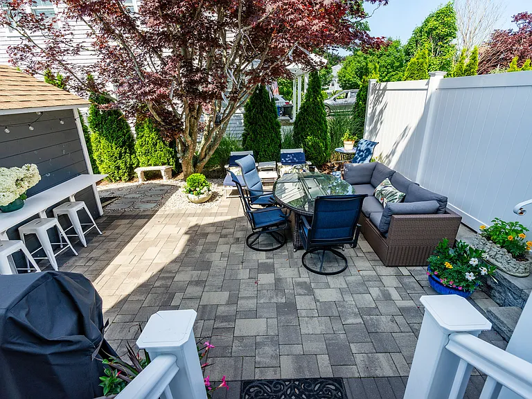 19 Eustis Ave — Photo 52