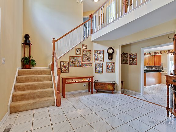 5th image of 1255 Meadowlark Ln