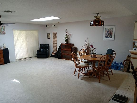 5th image of 10436 Kingbrook Ln