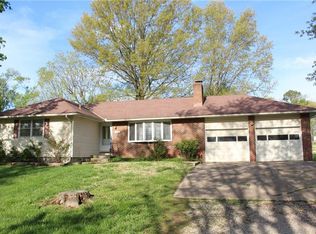 1211 Spruce St, Eudora, KS 66025