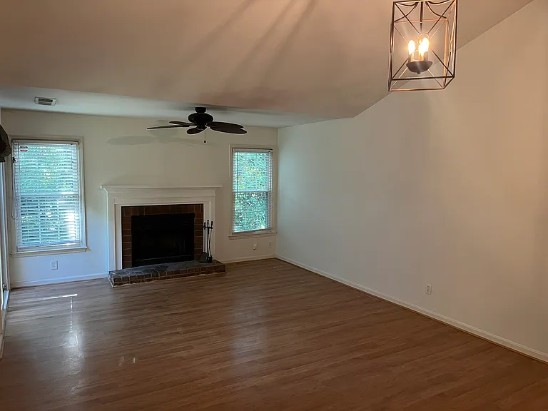 3222 Selwyn Farms Ln #6 — Photo 14