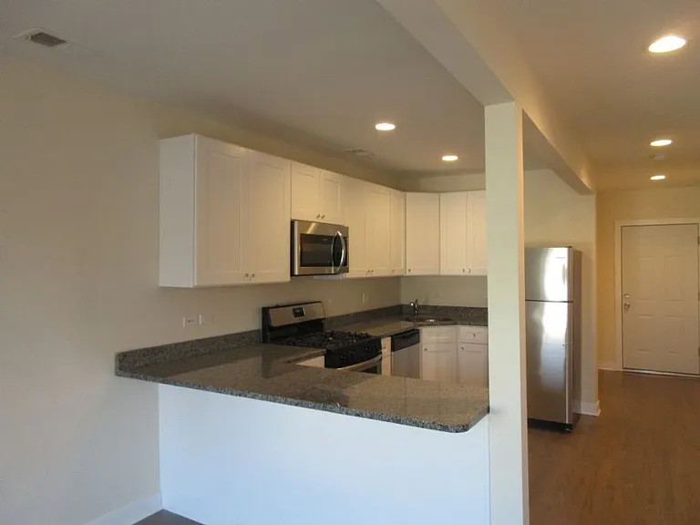 2020 N Bissell St #1 — Photo 1