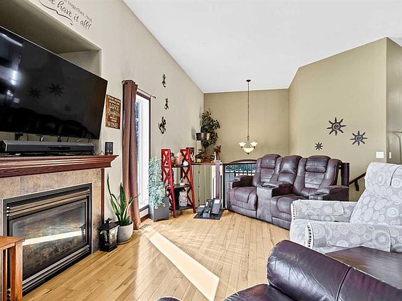 5th image of 800 N Carriage Lane Pl #801