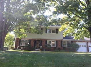 1011 Cherokee Rd, Glenville, NY 12302