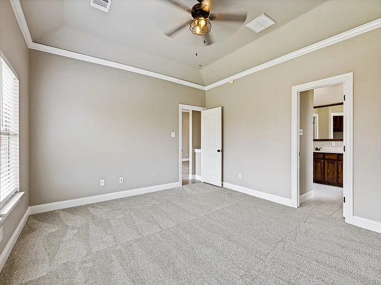 455 Chisholm Trl — Photo 13