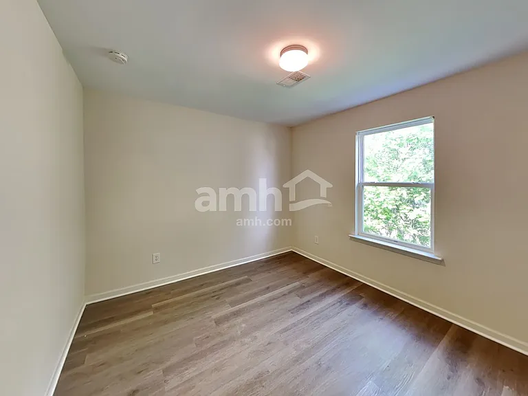 1637 Bradmere Ln — Photo 23