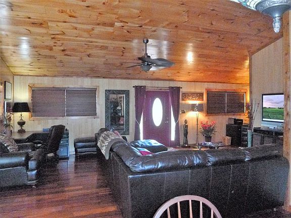 4th image of 2640 Old Highway 25e