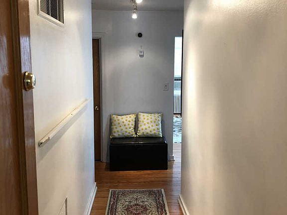 3rd image of 16 E Benton Ave