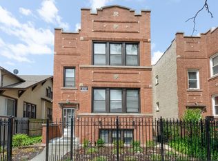 3630 N Kimball Ave #G, Chicago, IL 60618