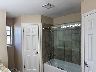 5th image of 103 King Arthur Ct