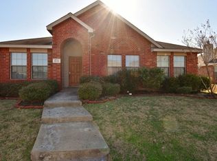 613 Rowdy Dr, Royse City, TX 75189
