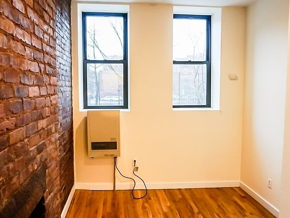 2nd image of 203 Chrystie St #1A6