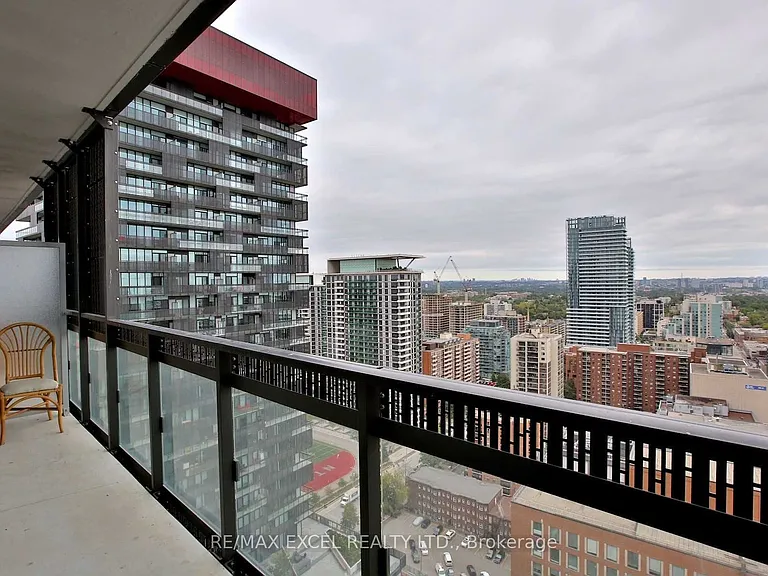 8 Eglinton Ave E #2407 — Photo 13
