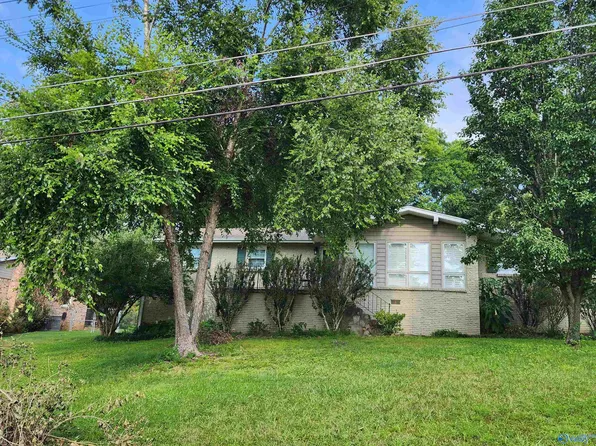 2707 Barcody Rd SE, Huntsville, AL 35801