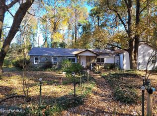 1176 Clayton Humphrey Rd, Jacksonville, NC 28546