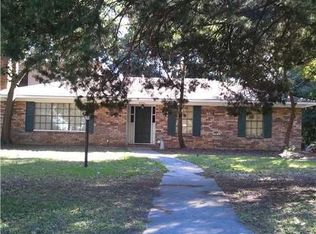 4500 McInnis Ave, Moss Point, MS 39563