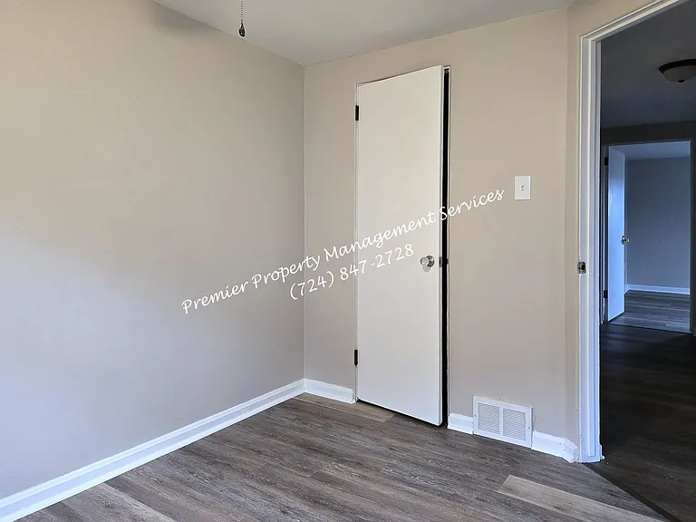 3216 Broadhead Rd — Photo 16