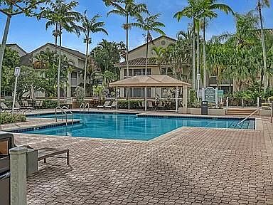 3rd image of 12103 Glenmoor Drive