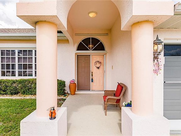 4th image of 7300 Satsuma Dr