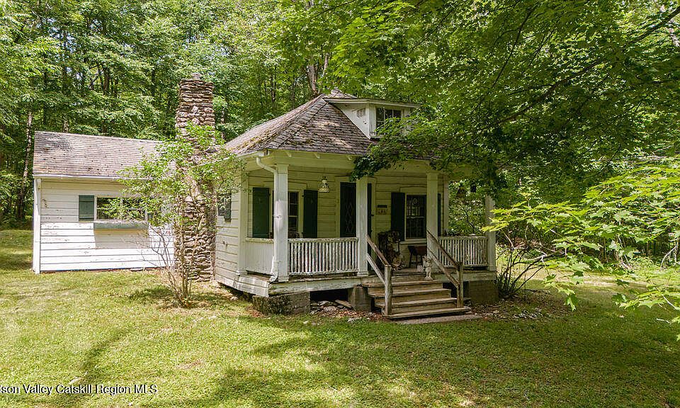 1st image of 251 Overlook Drive
