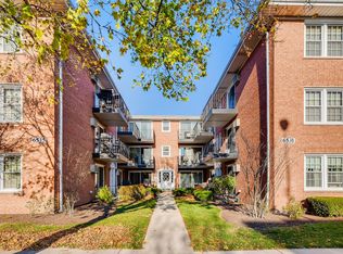 6531 N Northwest Hwy APT 1A, Chicago, IL