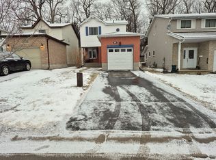 281 Grandtrunk Ave E, Kingston, ON K7M 8P2