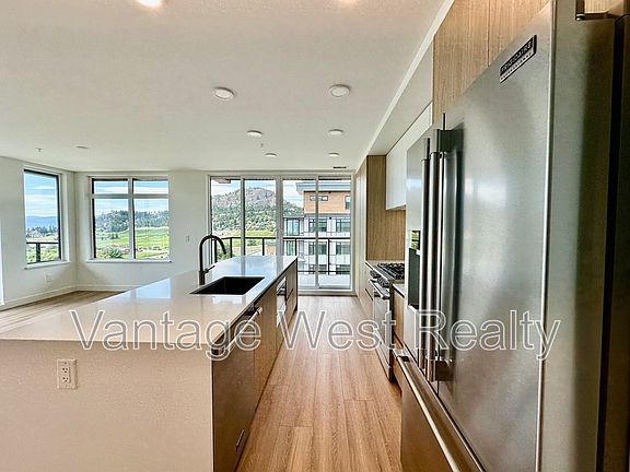 3rd image of 2780 Olalla Rd #504