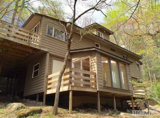 242 Rainbow Rd, Highlands, NC 28741