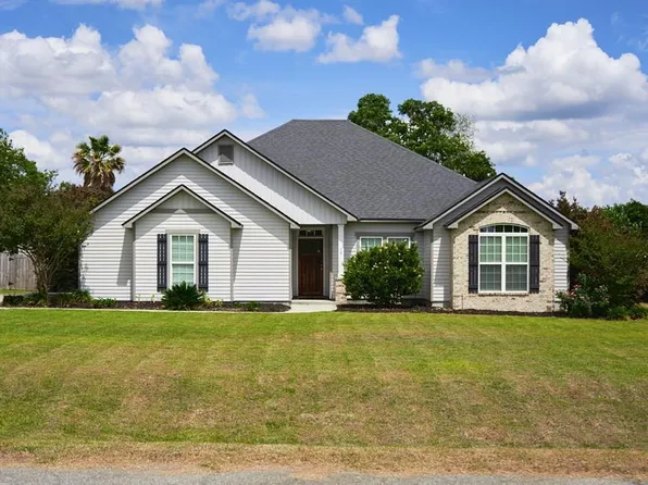 17 Barrett Ln, Lakeland, GA 31635