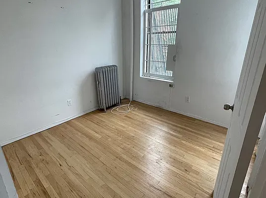 Rented by J PRESTON AND ASSOCIATES INC | media 8