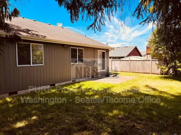 23121 37th Ave E — Photo 22
