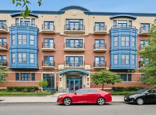 401 13th St NE APT 205, Washington, DC 20002