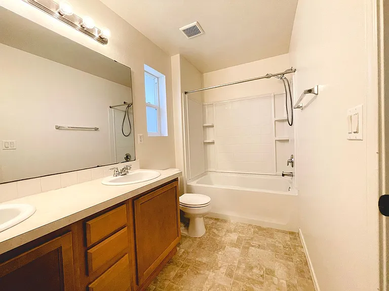 8100 88th St NE — Photo 15