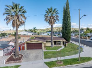 18839 Delight St, Santa Clarita, CA 91351